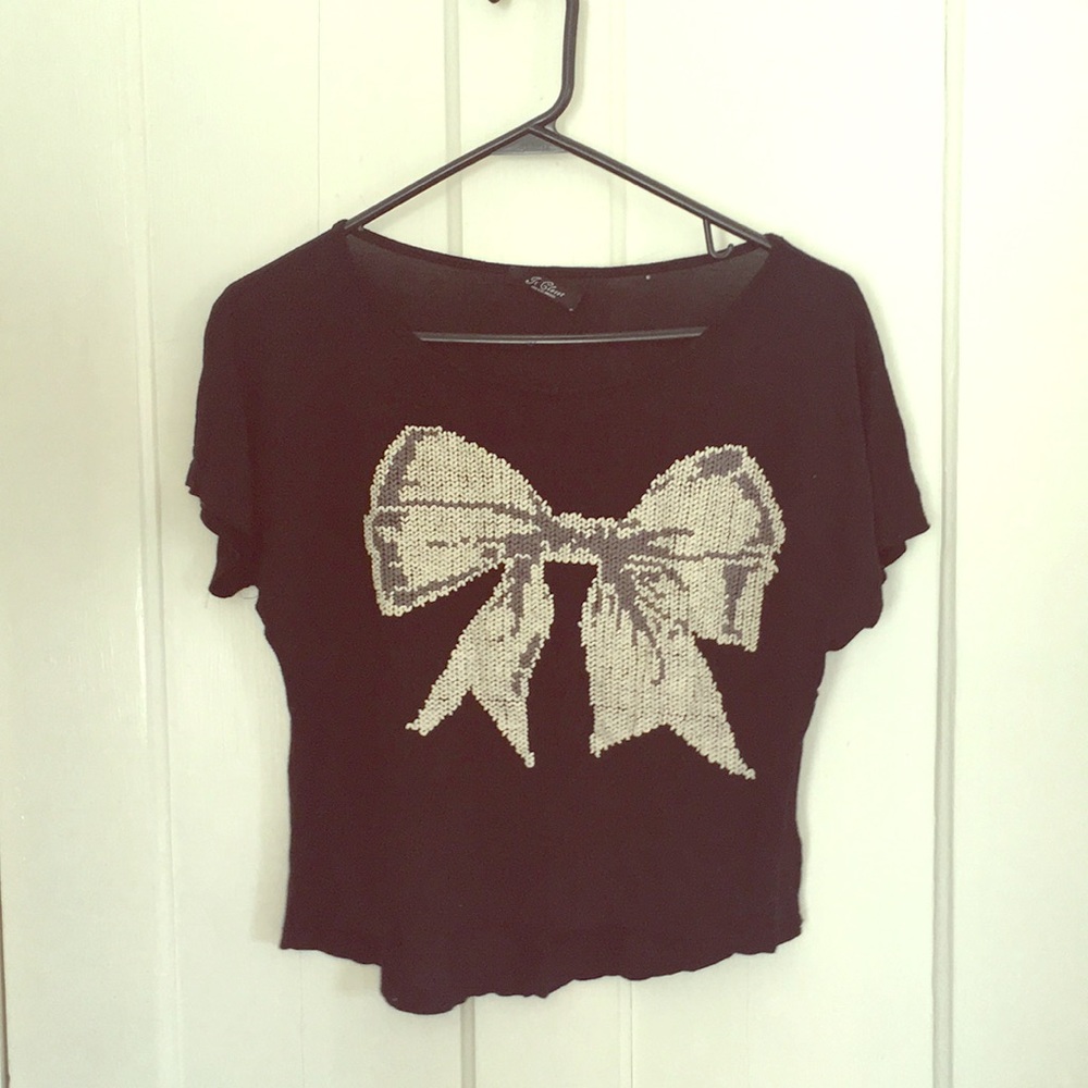 Crop Top / T-Shirt